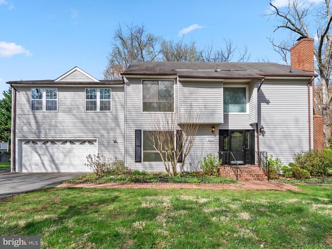 property at 2852 Cedarest Rd