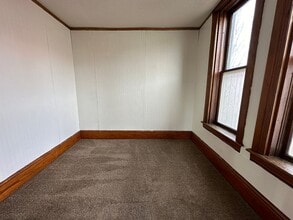 119 E Main St in Homer, MI - Building Photo - Building Photo