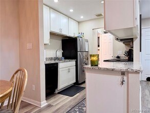 7995 E Mississippi Ave in Denver, CO - Building Photo - Building Photo