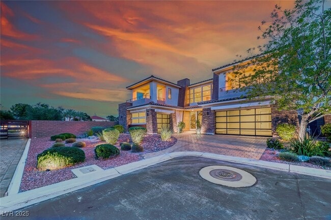 property at 72 Bella Lago Ave