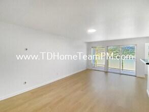 15152 65th Ave S in Tukwila, WA - Building Photo - Building Photo