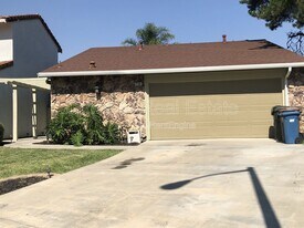 3100 Hemlock St in Antioch, CA - Building Photo