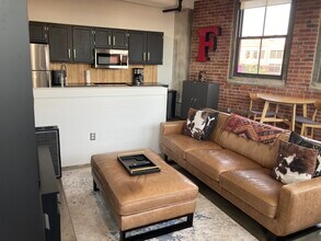 200 Main St in Kansas City, MO - Building Photo - Building Photo