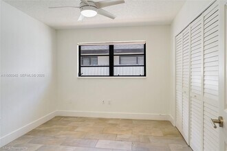 1634 SW 19th Ter in Miami, FL - Building Photo - Building Photo