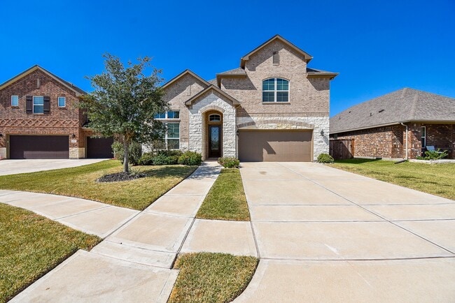 2008 Harrow Oak Ln