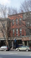 312 Main St in Great Barrington, MA - Building Photo