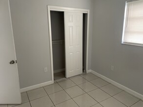 12035 SW 213th Terrace in Miami, FL - Building Photo - Building Photo