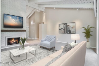 1046 Barrow Ct in Westlake Village, CA - Building Photo - Building Photo