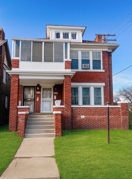 1928 Gladstone St in Detroit, MI - Building Photo