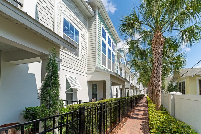 115 E Concord St in Orlando, FL - Building Photo - Building Photo