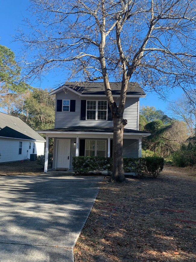 123 Hillsdale Dr in Wilmington, NC - Building Photo - Building Photo