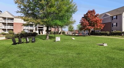 Walker's Crossing in Knoxville, TN - Building Photo - Building Photo