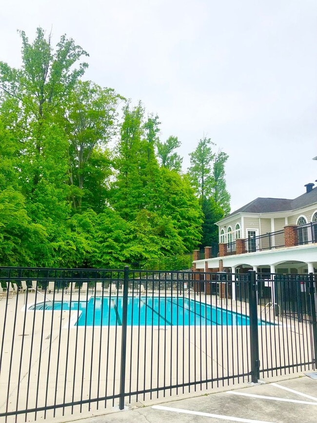 8106 Sport View Rd in Summerfield, MD - Building Photo - Building Photo