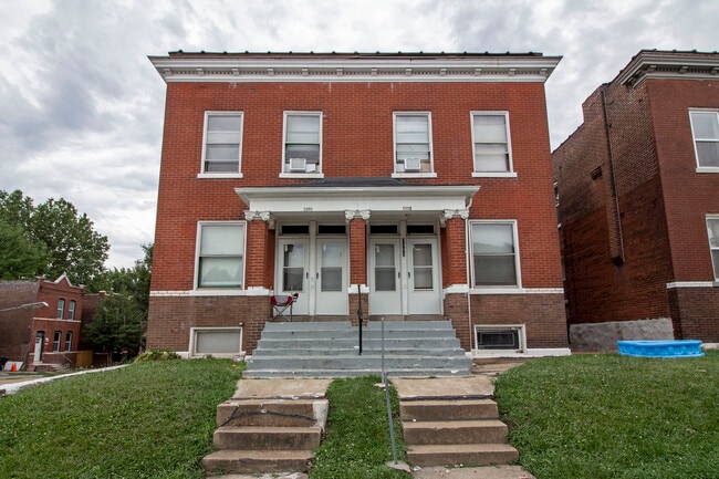 3300 Keokuk St, Unit 3300 A