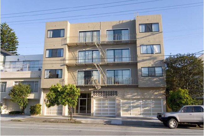 1445 Lake St in San Francisco, CA - Building Photo - Building Photo
