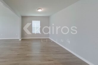 1233 Huntington St in North Port, FL - Building Photo - Building Photo