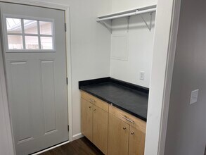 995 Madison Ave in Braidwood, IL - Building Photo - Building Photo