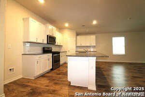 191 Amethyst Woodstar in San Antonio, TX - Building Photo - Building Photo