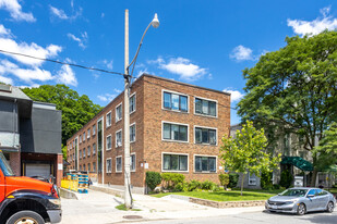 464 Summerhill Ave Apartments