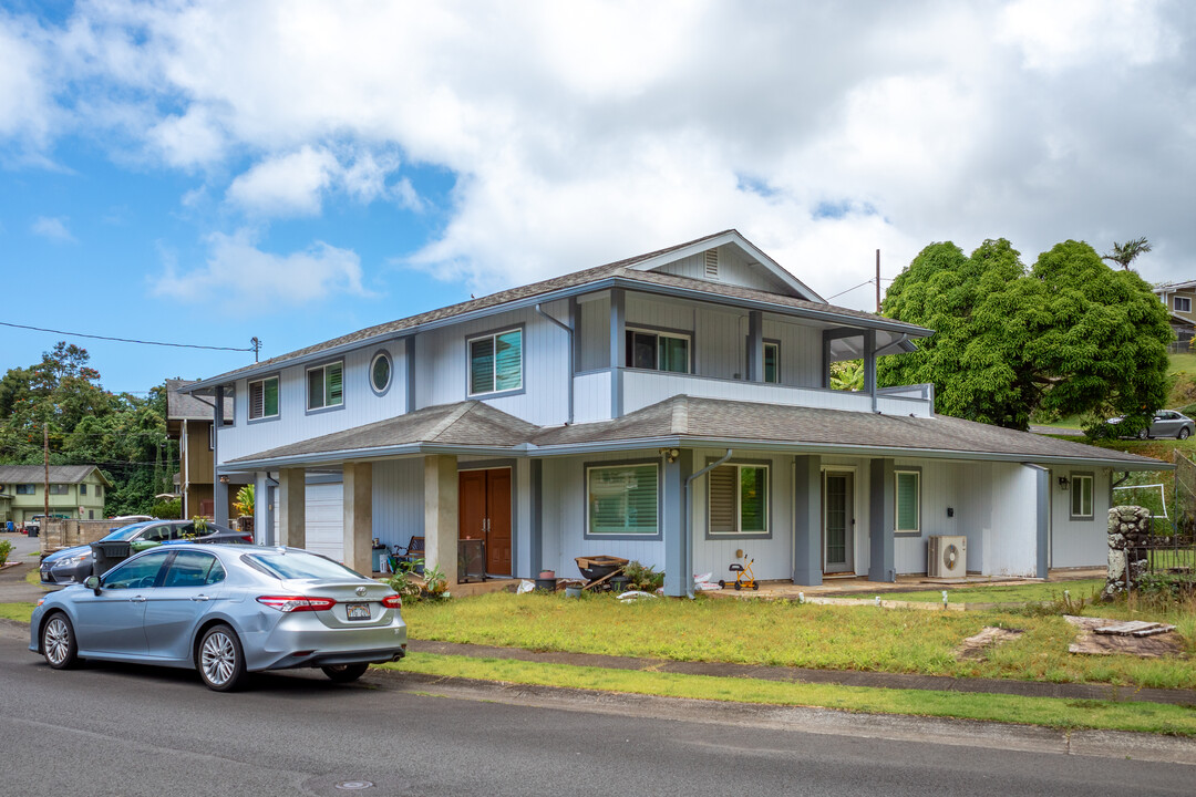 Apapane Woods in Kaneohe, HI - Building Photo