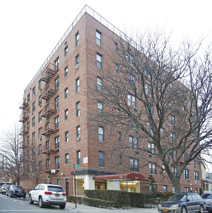 1229 Avenue Y in Brooklyn, NY - Building Photo