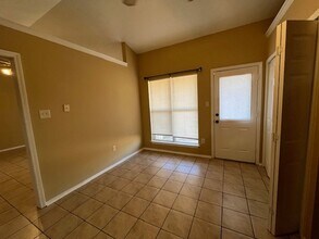 9059 Triple Crown Loop W in Southaven, MS - Building Photo - Building Photo