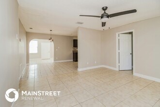 384 Kingsley Dr in Casselberry, FL - Building Photo - Building Photo