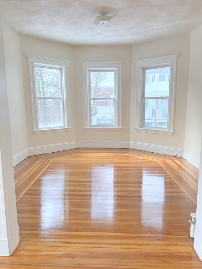 44 Wilson Ave, Unit 2