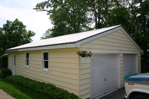 Building 2 in Pleasant Valley, NY - Foto de edificio - Building Photo