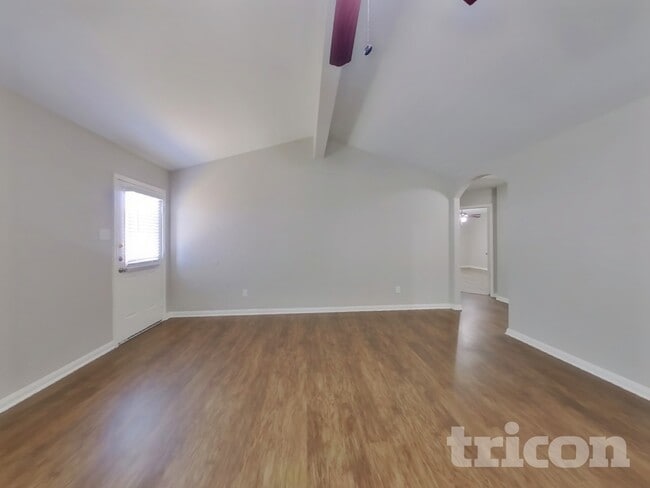 2417 Regatta Ln in Texas City, TX - Building Photo - Building Photo