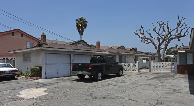 11553 Forest Grove St in El Monte, CA - Building Photo - Building Photo