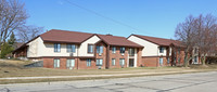 Washington Court in Racine, WI - Building Photo - Building Photo