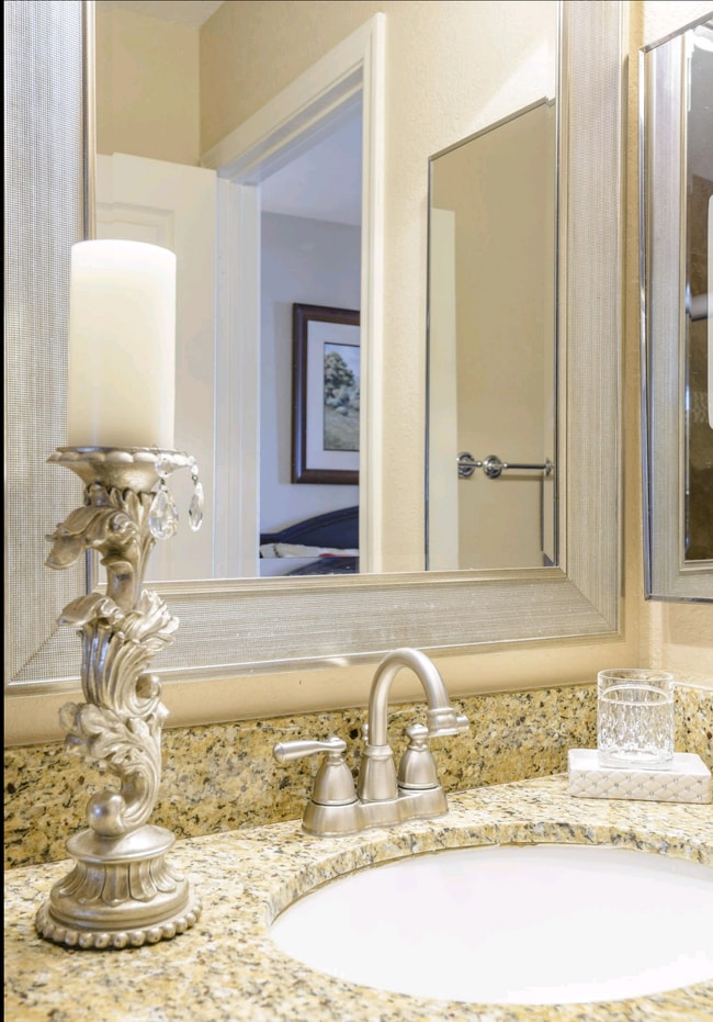 9708 E Via Linda, Unit 1323 in Scottsdale, AZ - Foto de edificio - Building Photo