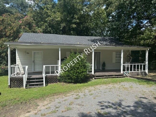 property at 91 Circle Dr