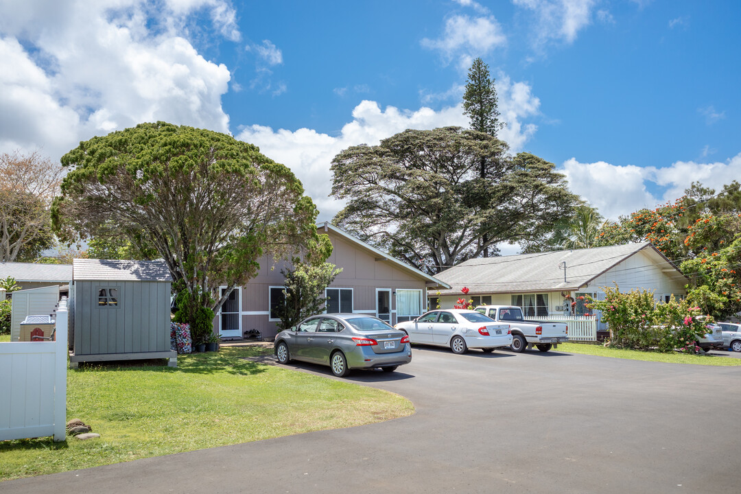 Devland Hale in Kaneohe, HI - Building Photo