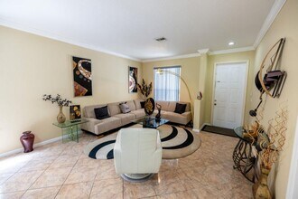 4462 Lake Tahoe Cir in West Palm Beach, FL - Building Photo - Building Photo