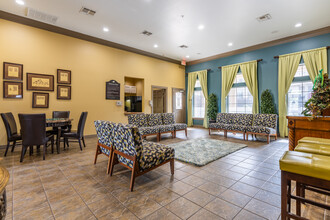 West Virginia in Dallas, TX - Building Photo - Interior Photo