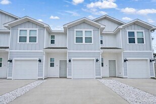 2946 Overcup St in Pensacola, FL - Building Photo