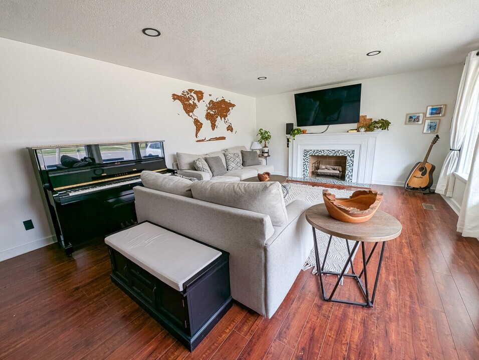 1658 E 1500 N in Logan, UT - Building Photo