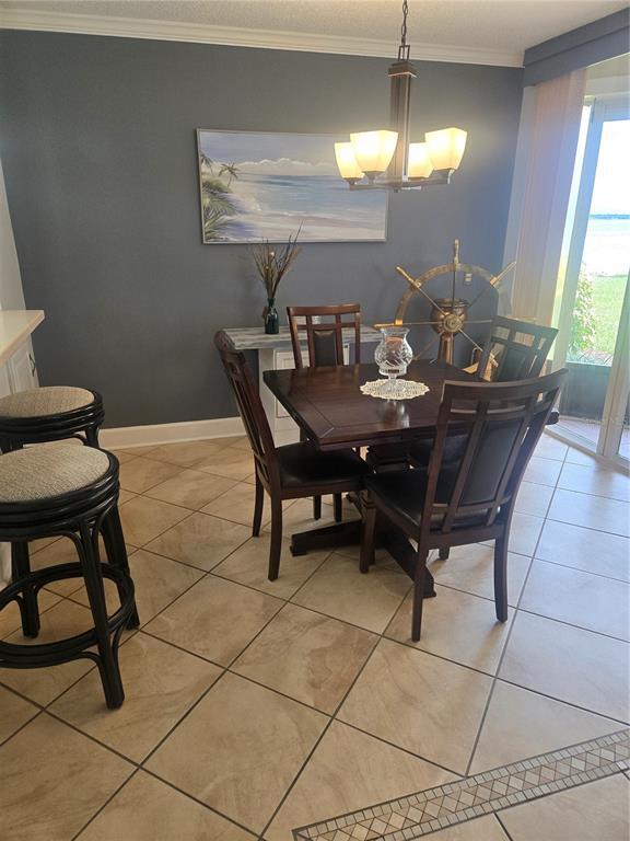 5633 La Puerta Del Sol Blvd S in St. Petersburg, FL - Building Photo - Building Photo