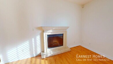 1241 S Westgate Ave in Los Angeles, CA - Building Photo - Building Photo