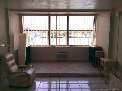 6484 Indian Creek Dr-Unit -241 in Miami Beach, FL - Building Photo - Building Photo