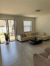 3523 W 105th Pl in Hialeah, FL - Building Photo - Building Photo
