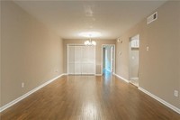 4112 Bowser Ave, Unit 107 in Dallas, TX - Building Photo - Building Photo