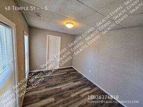 48 Temple St in Nashua, NH - Building Photo - Building Photo