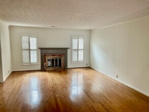 605 Dunwoody Chace in Atlanta, GA - Building Photo - Building Photo