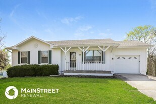 1408 Andrew St in Pleasant Hill, MO - Building Photo