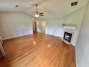 2237 Ross Ln in Locust Grove, GA - Building Photo - Building Photo