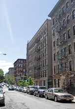 2825-2831 Frederick Douglass Blvd in New York, NY - Building Photo - Building Photo