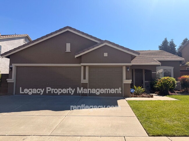 property at 4711 Summerset Dr